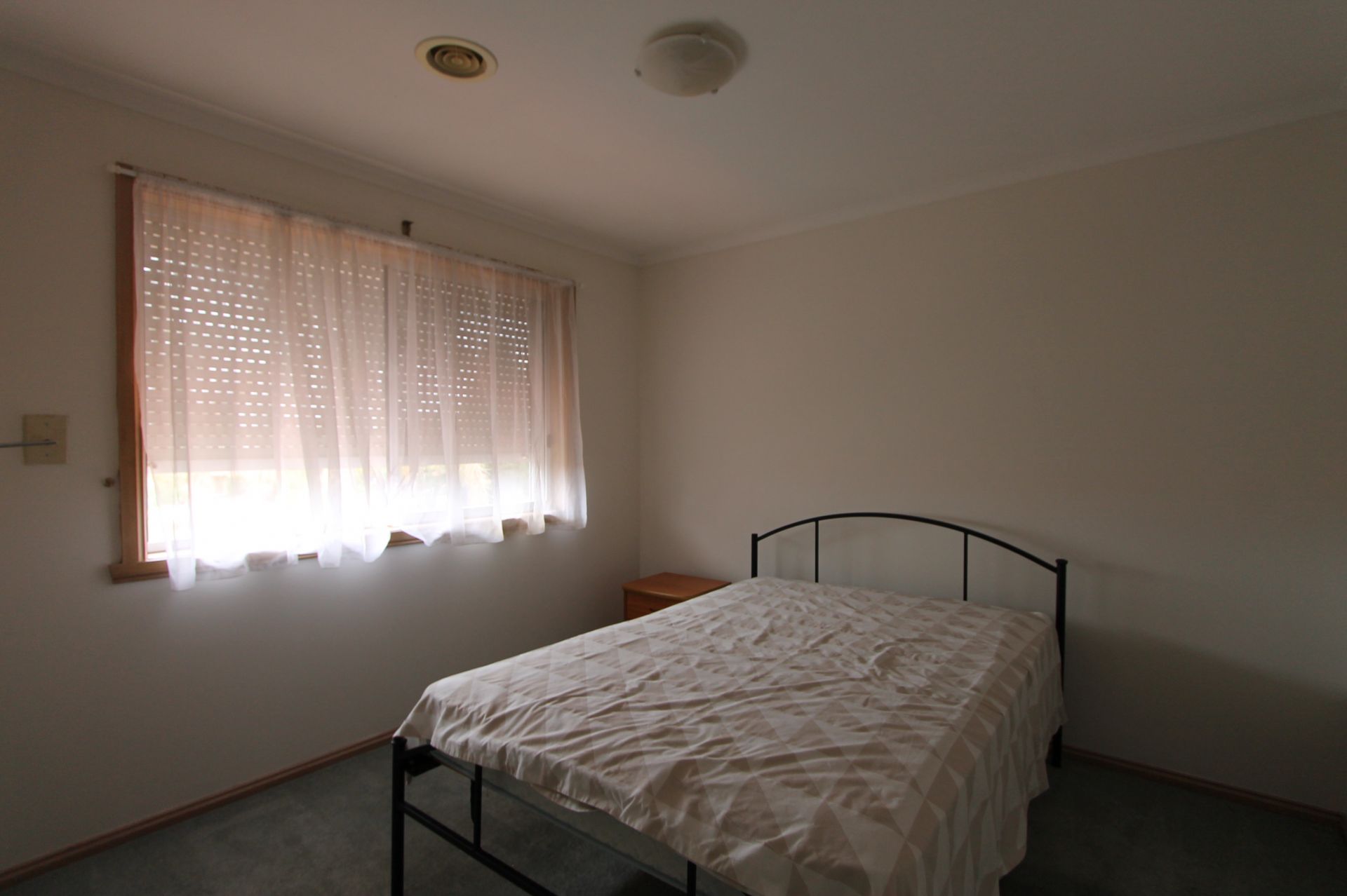 Lovely Family Home With Heated Swimming Pool