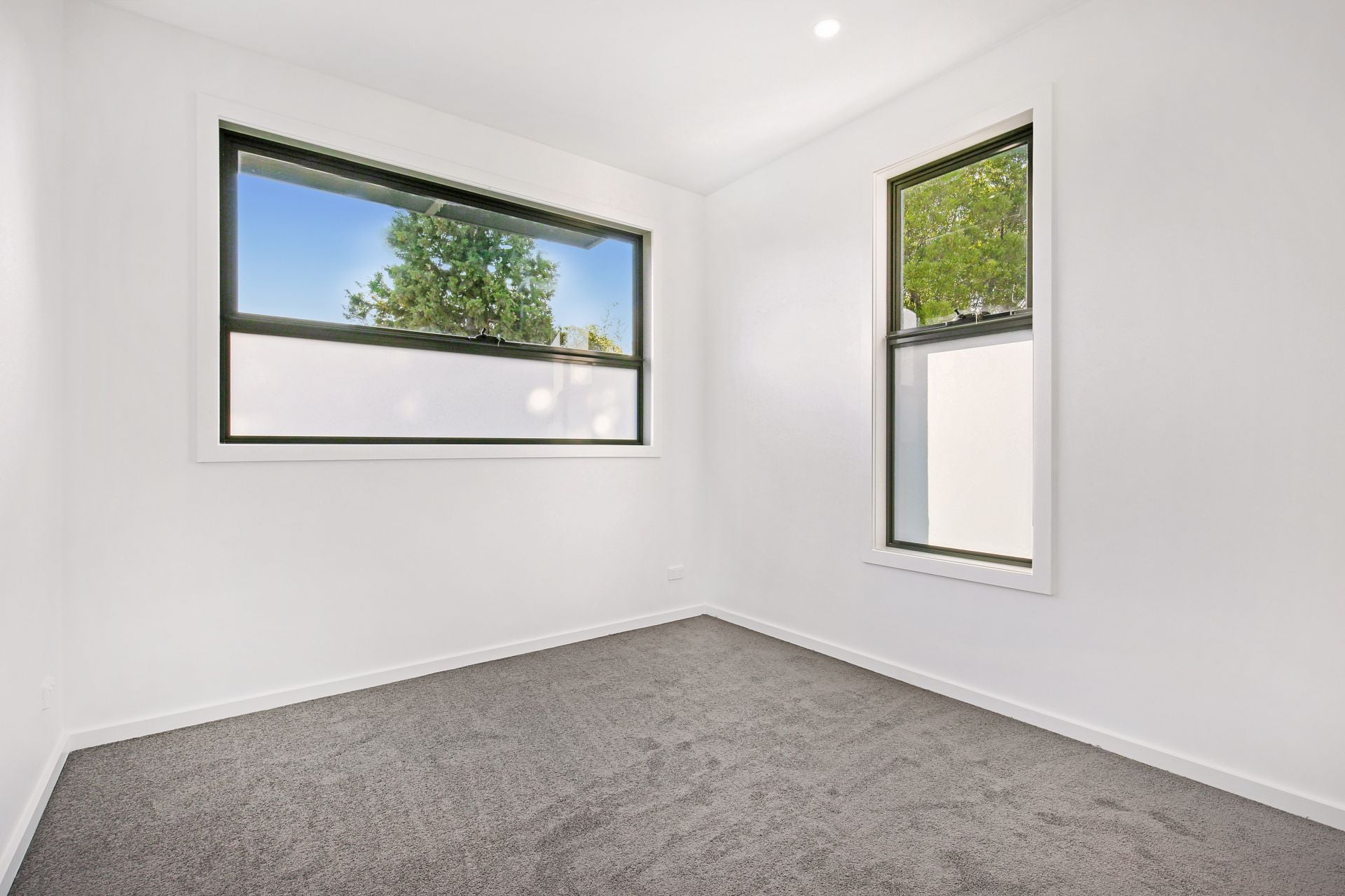 Quality, Style, Substance and Ready for Lease ! 4 Bed Luxury Living!