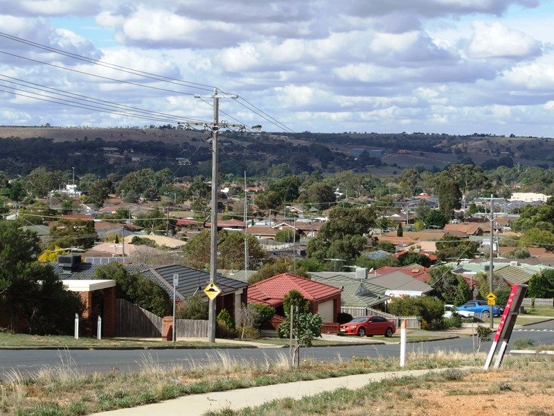 105 Holts Lane, Bacchus Marsh - Thumbnail 4