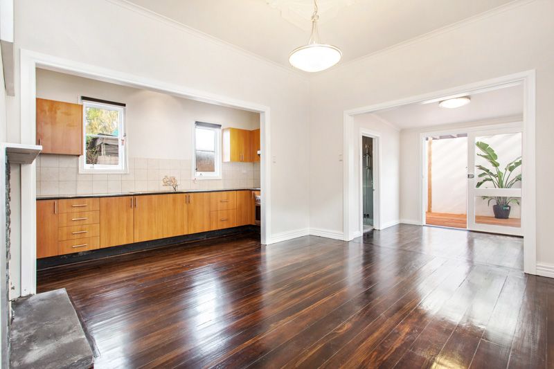 42 Adelaide Street, Footscray - Thumbnail 3