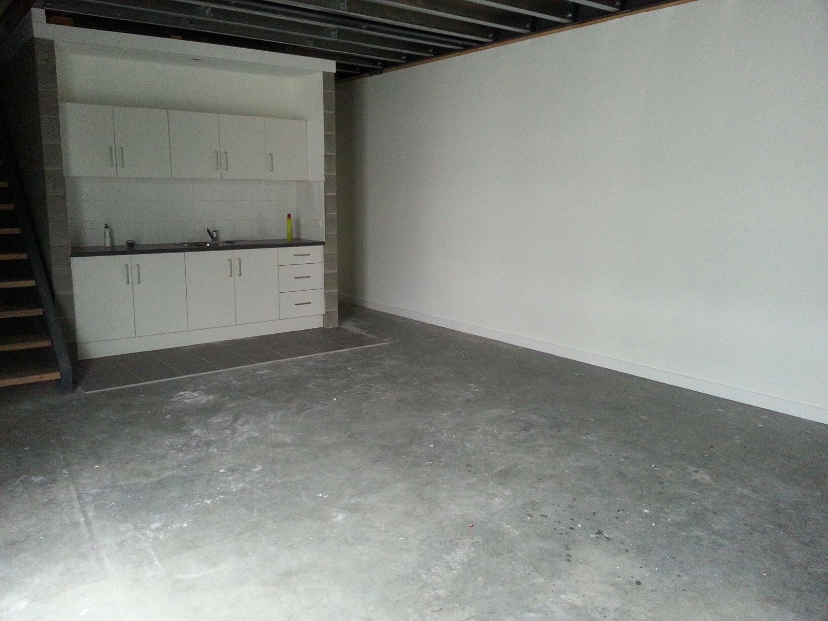 BRAND NEW 205 SQM OFFICE/WAREHOUSE M & M BUSINESS PARK