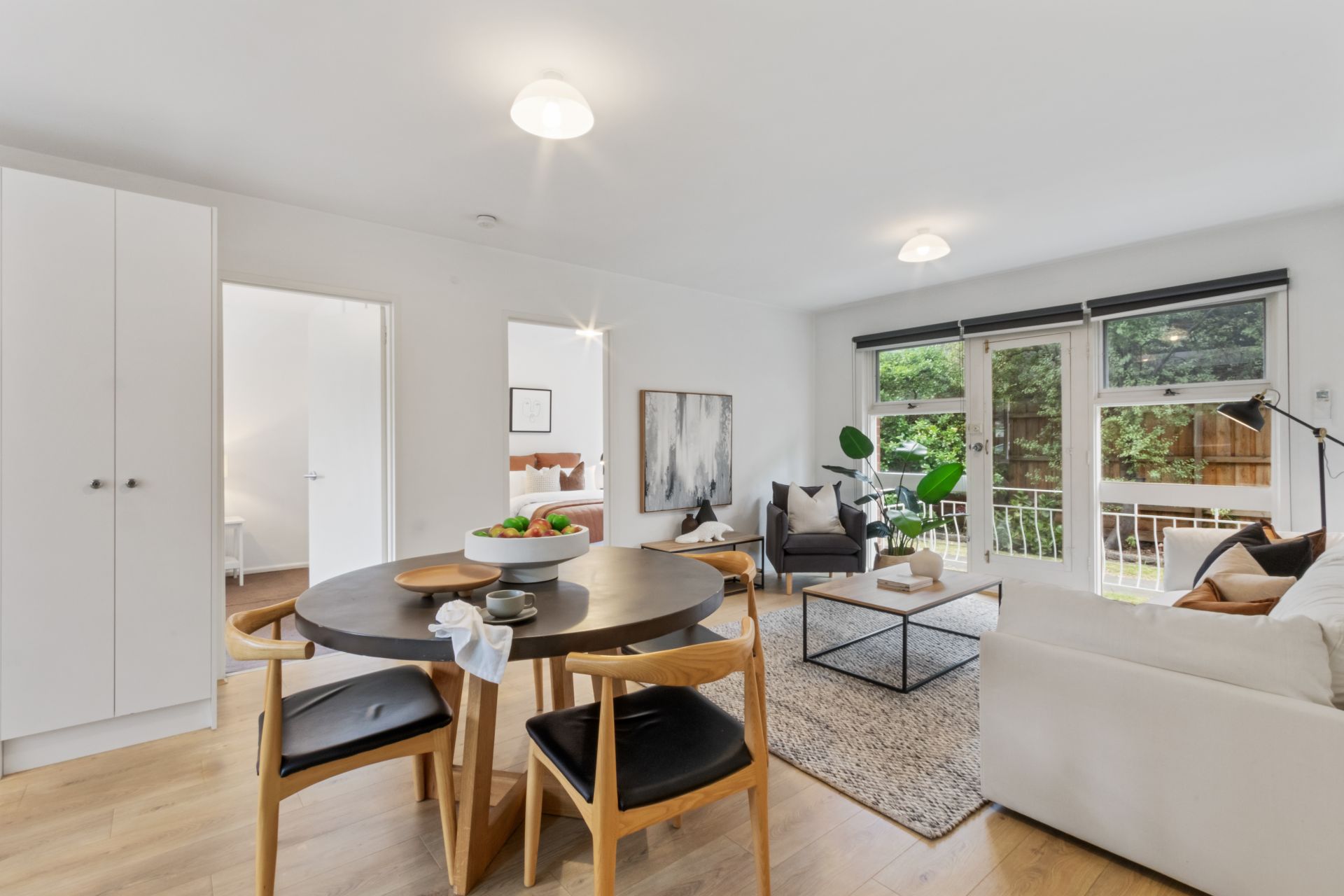 Stunning Apartment Close To All Amenities