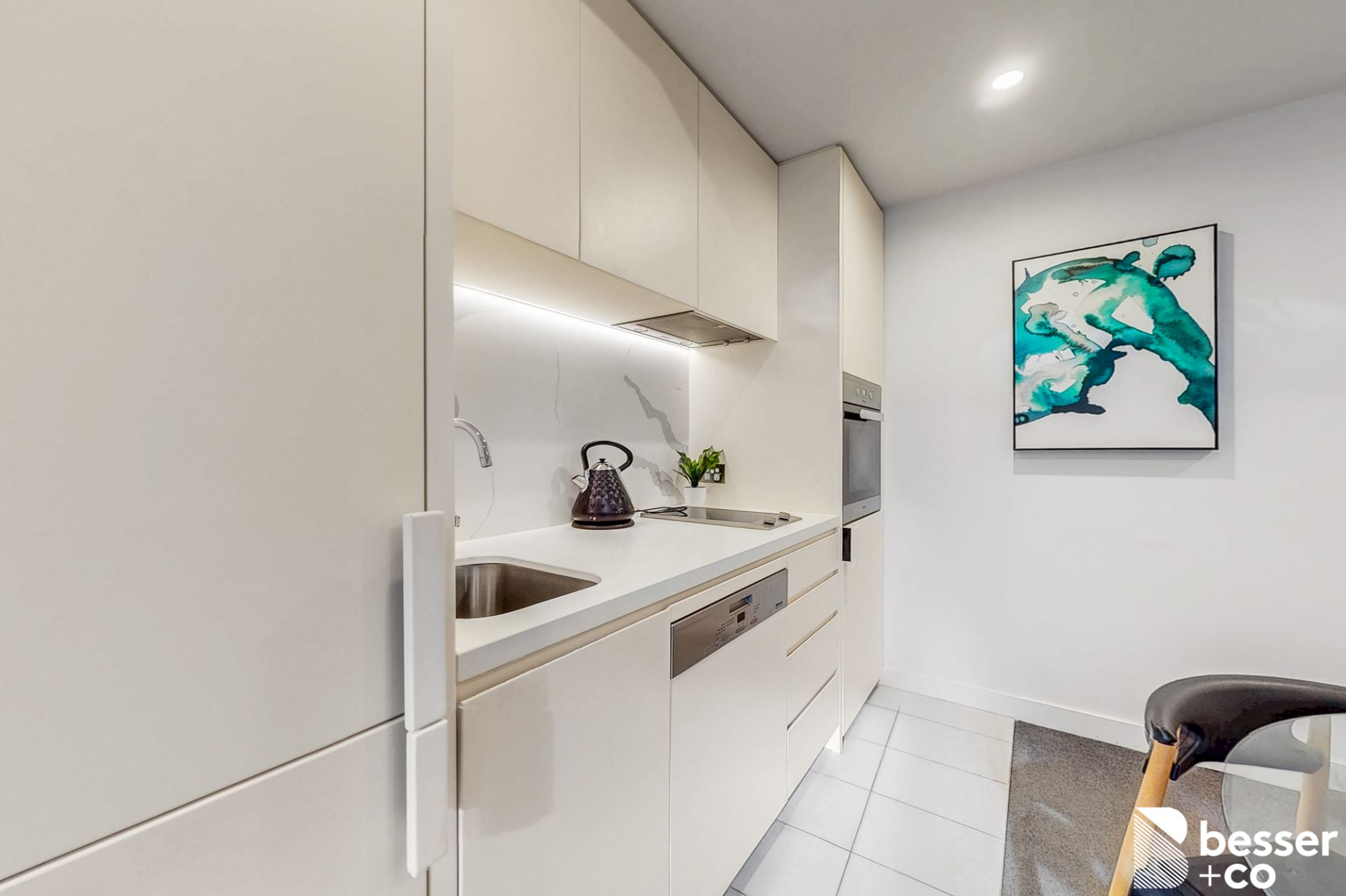 427/555 St Kilda Road, Melbourne - Thumbnail 8