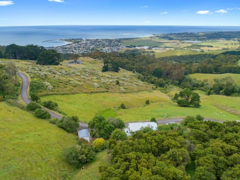 325 Tuxion Road Apollo Bay VIC, Apollo Bay - Thumbnail 2