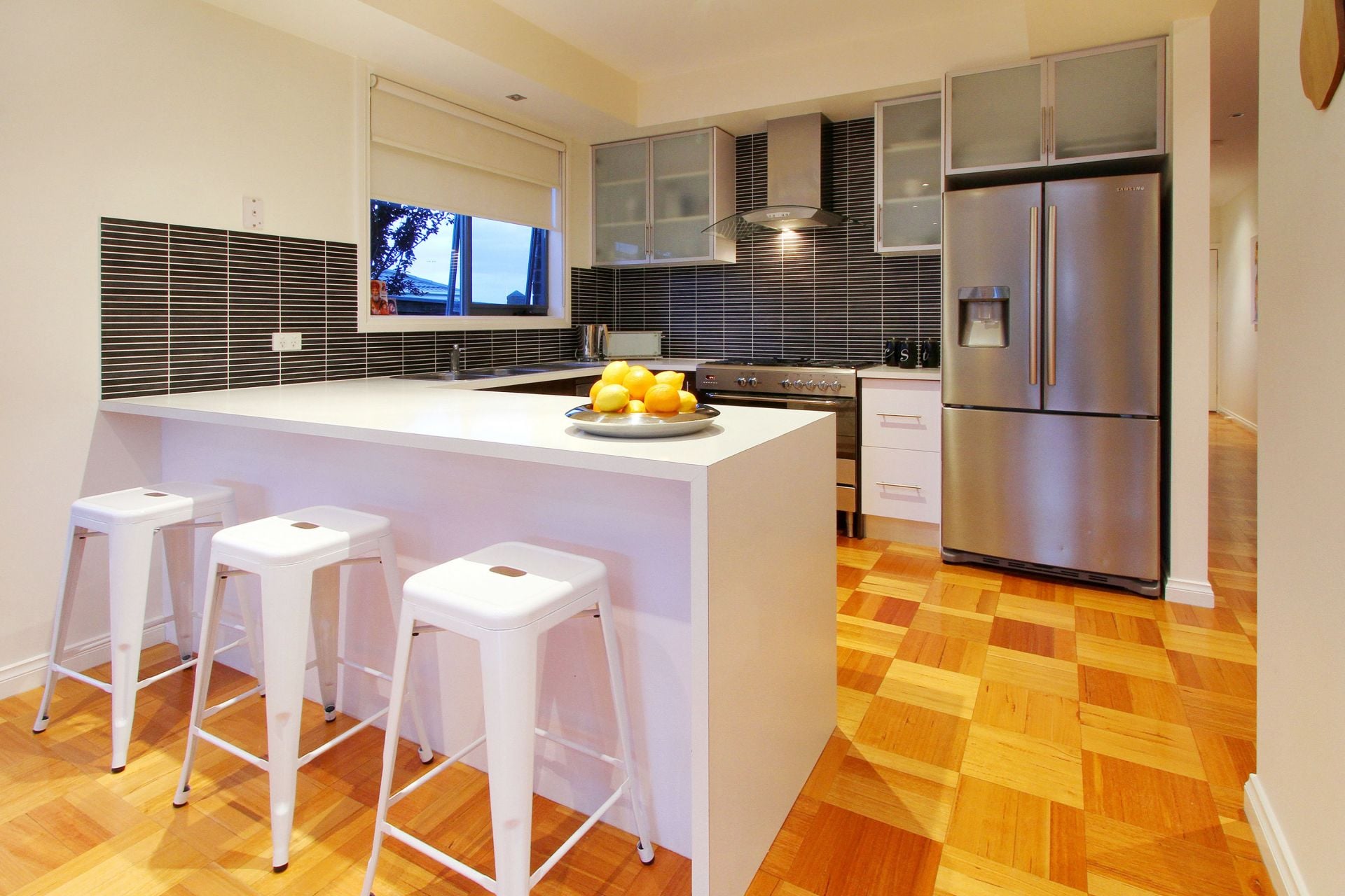 CONTEMPORARY LIVING WITH PARKSIDE APPEAL