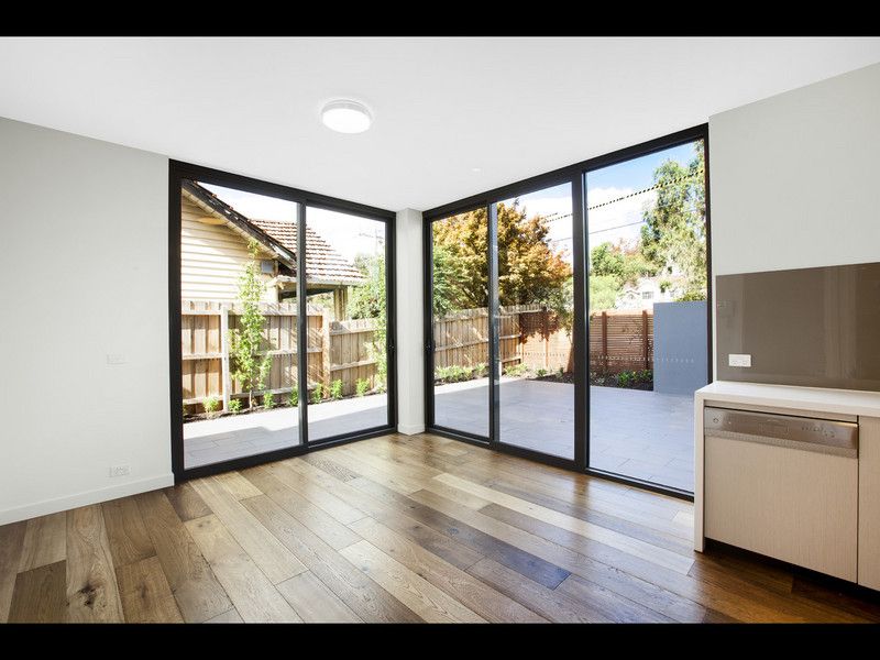10/4 Wills Street, Glen Iris - Thumbnail 2