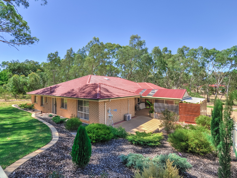 Sold property Undisclosed for 60 Yettie Road Williamstown , SA 5351