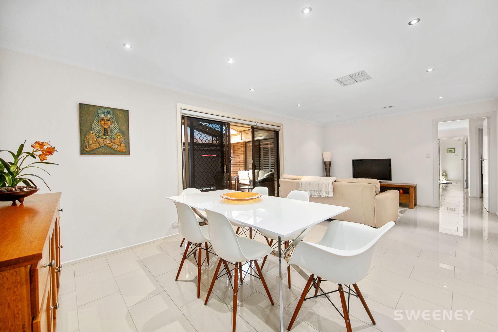 8 Mayfield Grove, Altona Meadows - Thumbnail 7