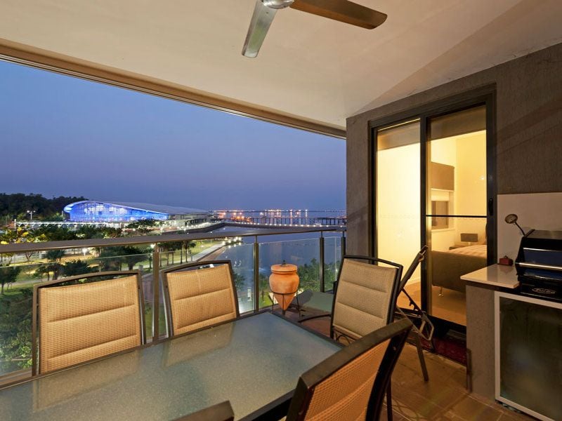 212/19B Kitchener Drive Wharf 1 Darwin 0800