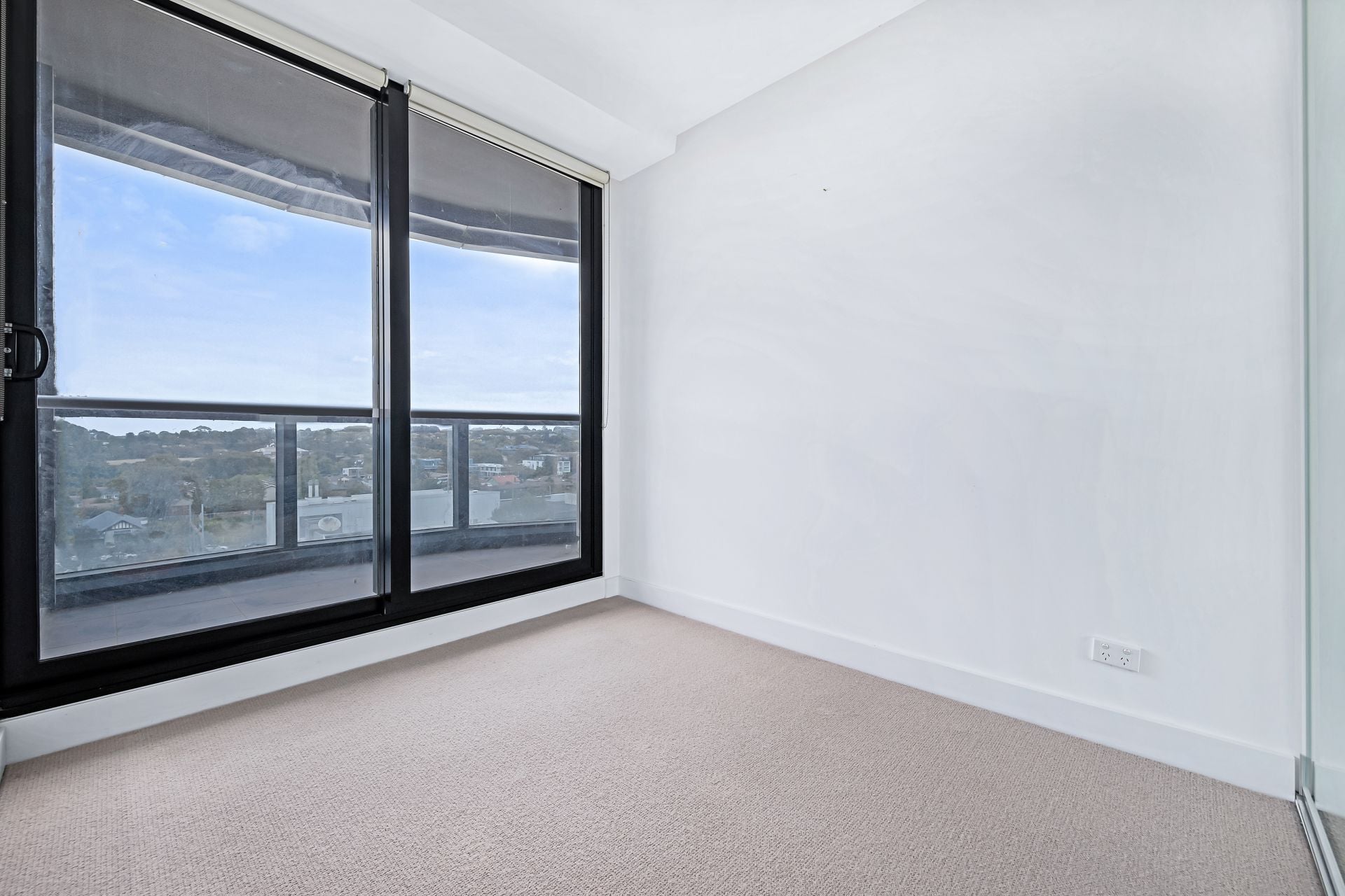 822/850 Whitehorse Road Box Hill VIC, Box Hill - Thumbnail 3