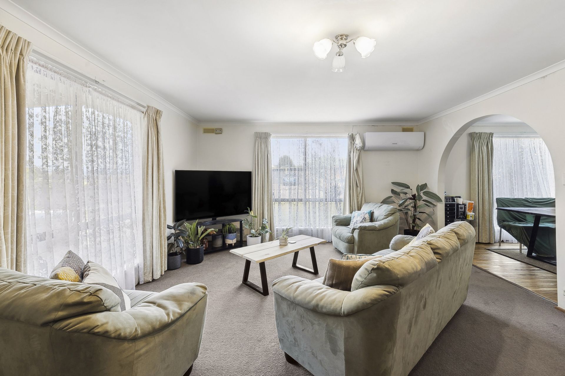 10 Ealing Avenue, Wendouree, Wendouree - Thumbnail 6