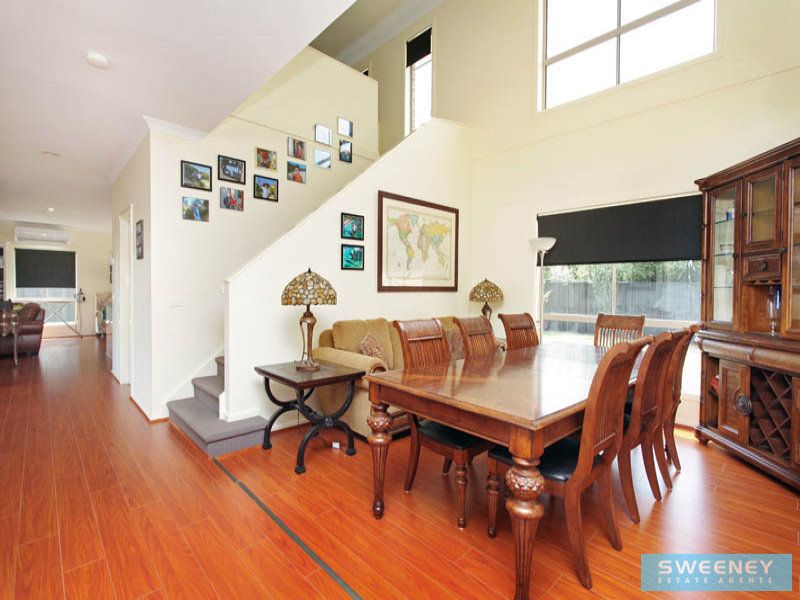 24 Central Parkway, Caroline Springs - Thumbnail 6