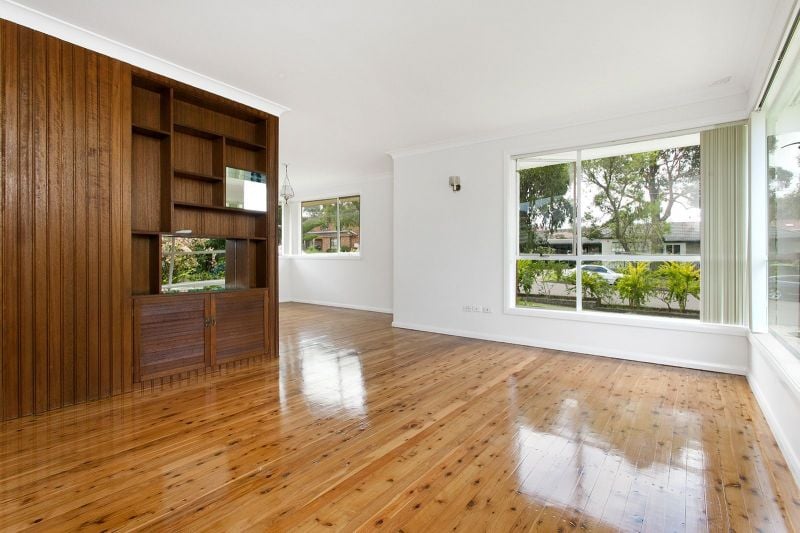 6 Garnet Road Miranda NSW, Miranda - Thumbnail 2