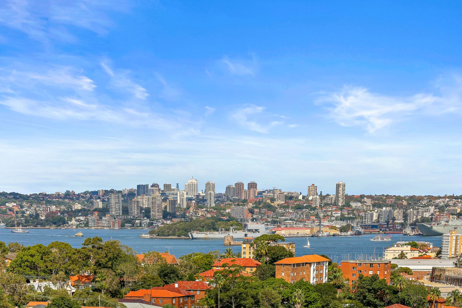 Furnished Executive Style City Retreat