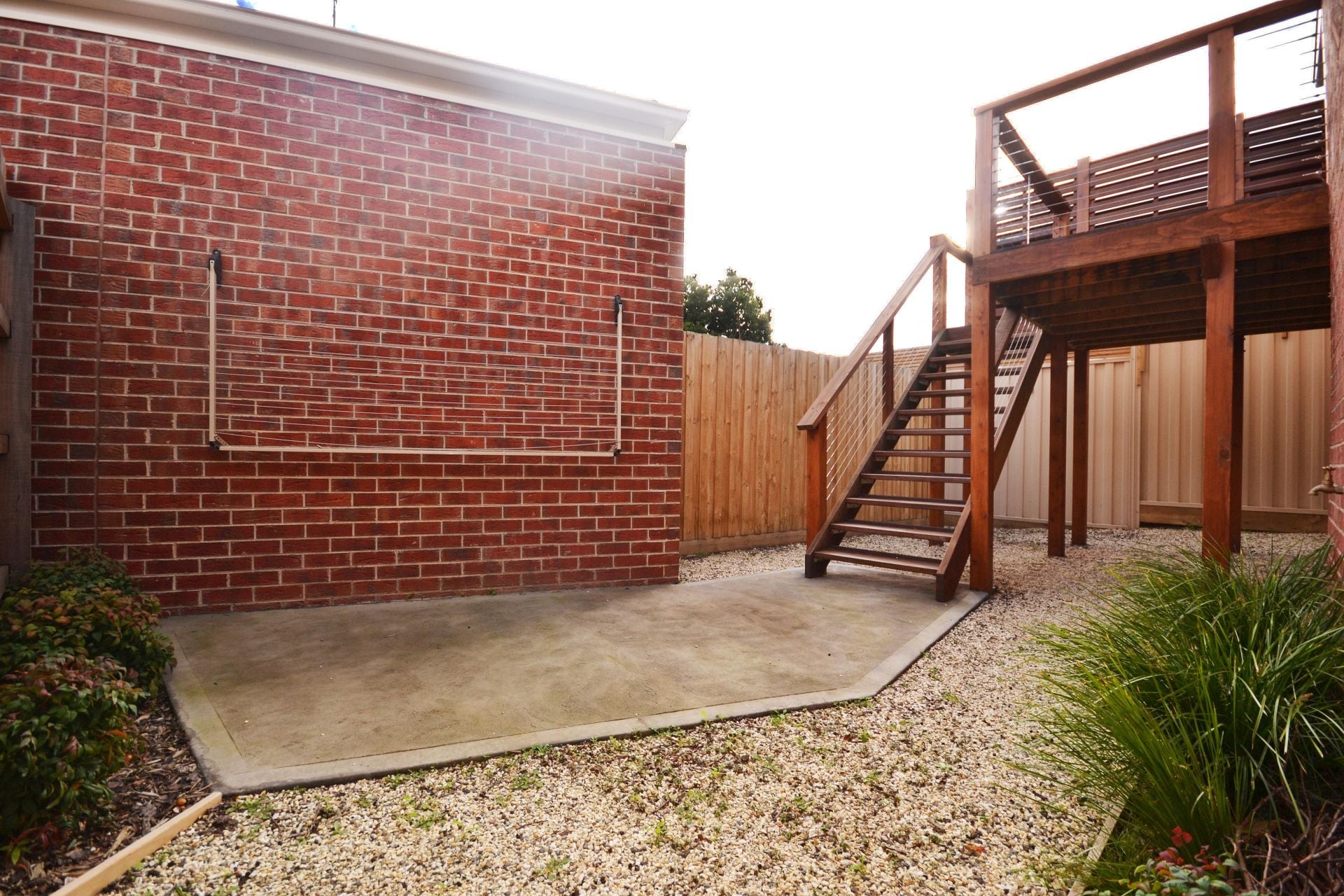 CONTEMPORARY DELIGHT - THE EPITOME OF ELEGANCE WITH PARKLAND VIEWS