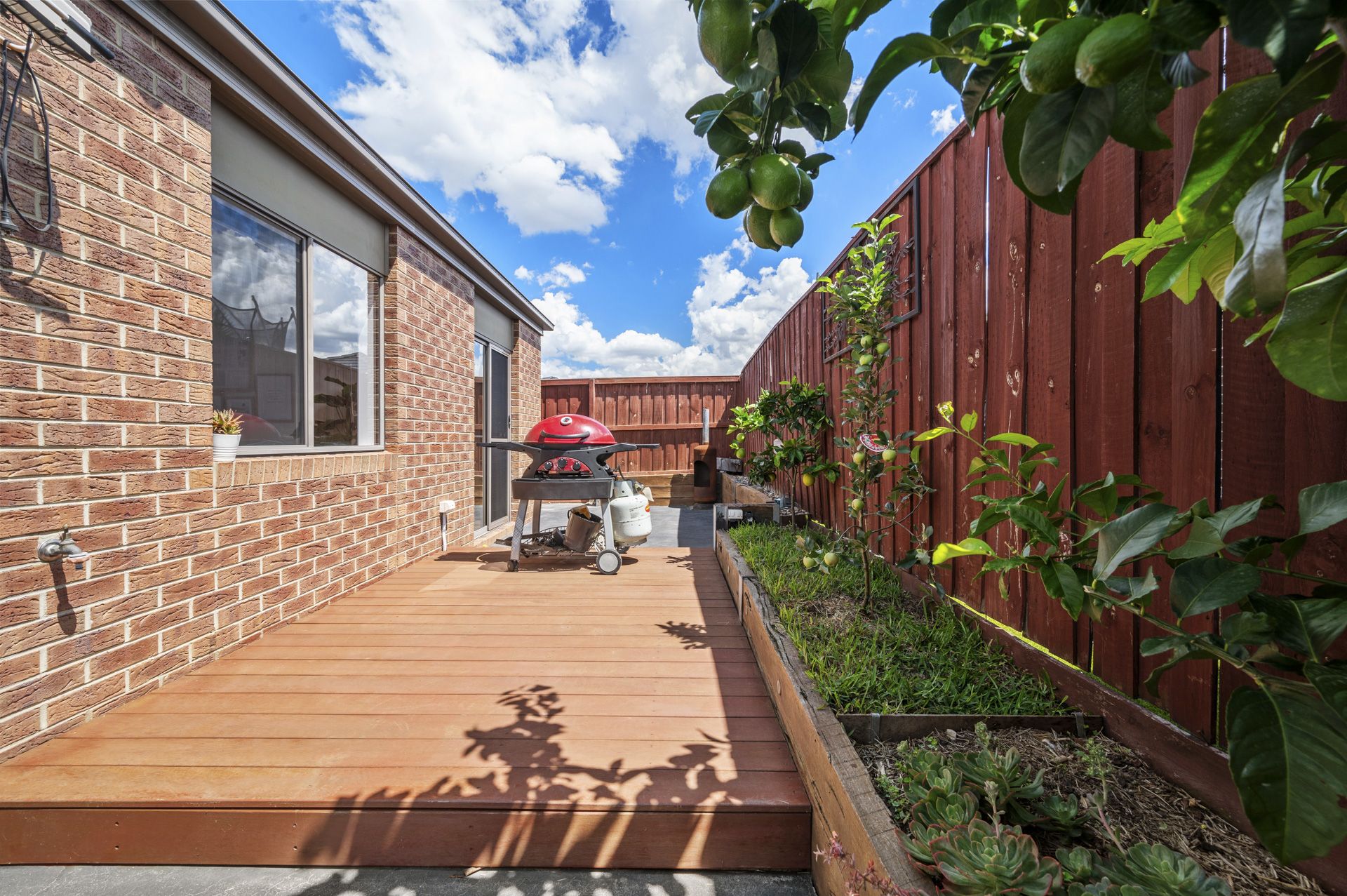 Versatile Living in Prime Location