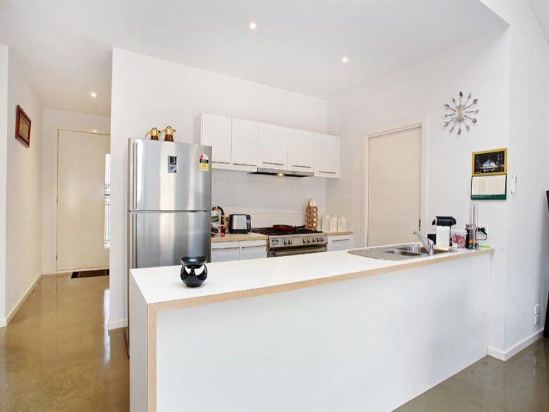 9 Tumbalong Street, Caroline Springs - Thumbnail 3