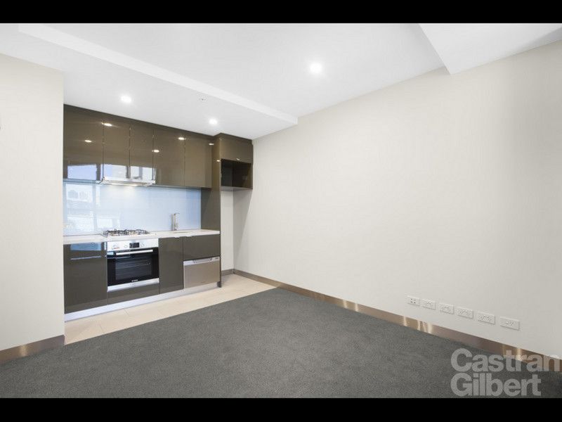 701/33 Clarke Street, Southbank - Thumbnail 8