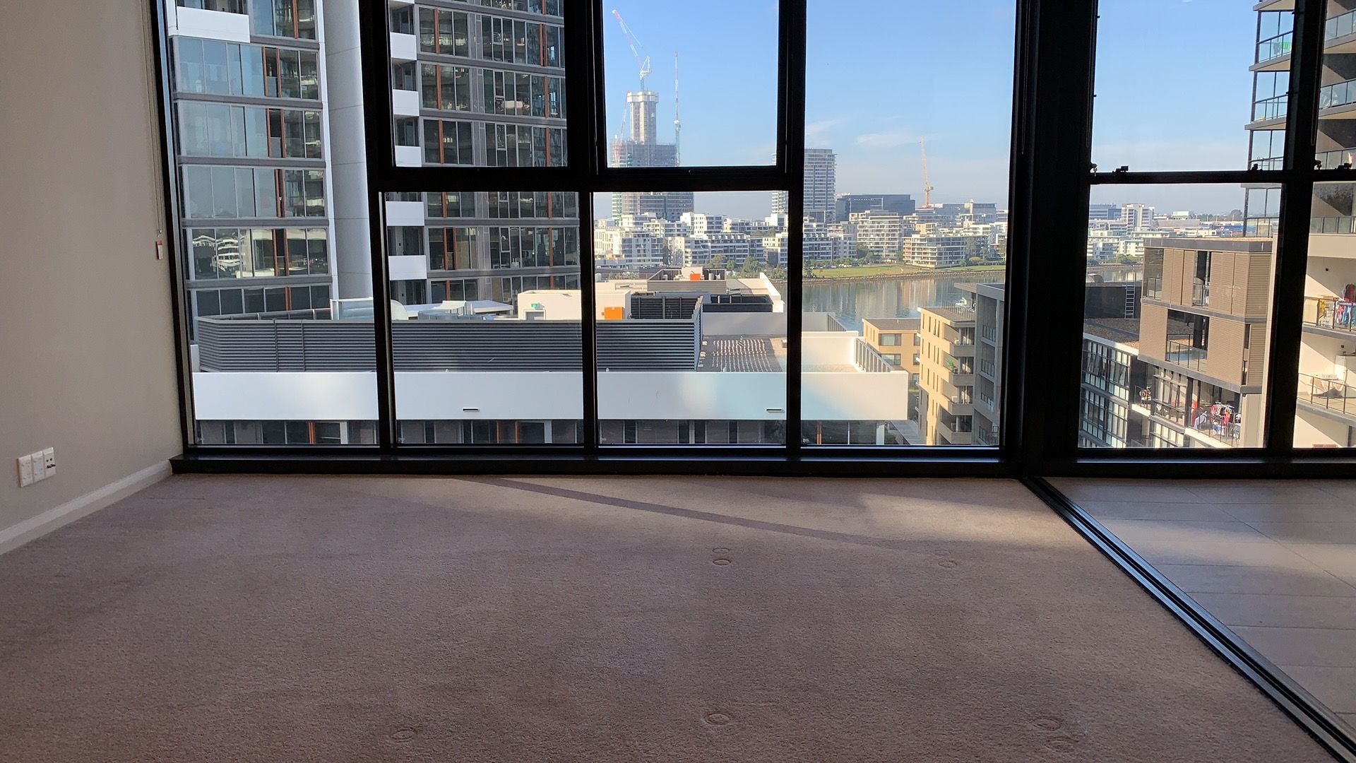 803/1 Wentworth Place, Wentworth Point Victory Lease