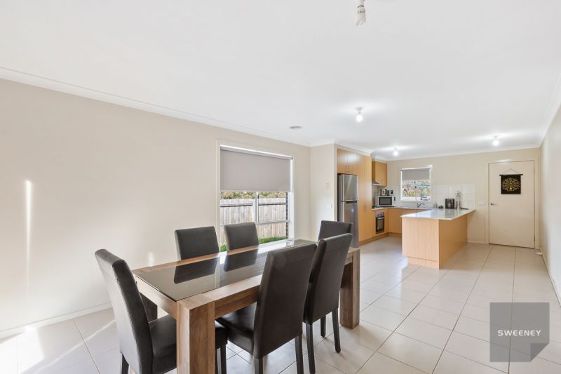 10 Slack Mews, Maddingley - Thumbnail 4