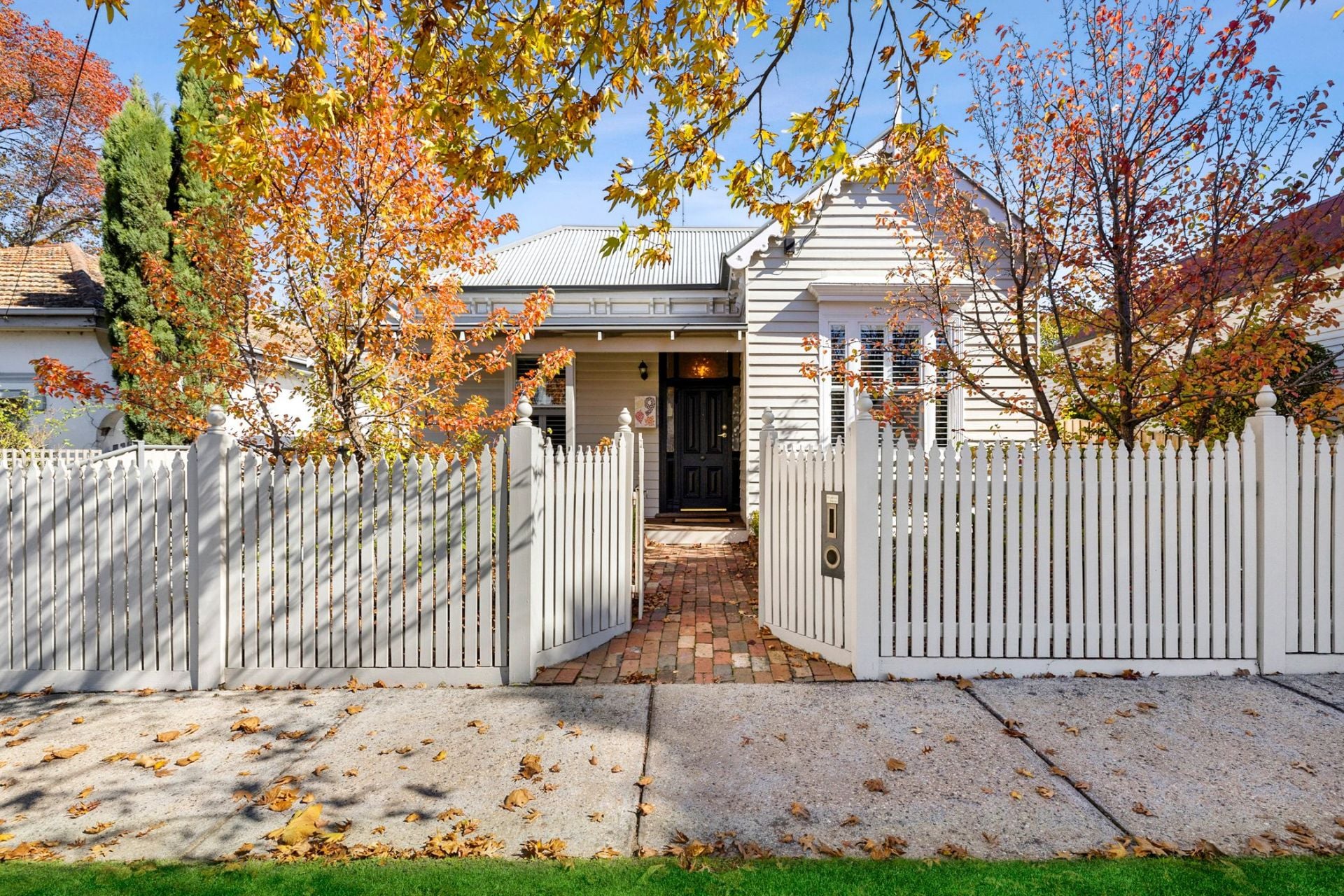9 Burnbank Street Lake Wendouree VIC, Lake Wendouree - Thumbnail 3