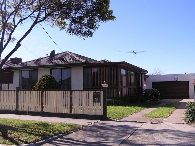 108 Tamar Drive, Deer Park - Thumbnail 2
