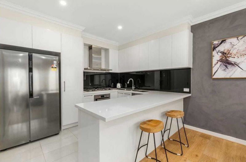 5 J J Tully Drive Doncaster VIC, Doncaster - Thumbnail 3