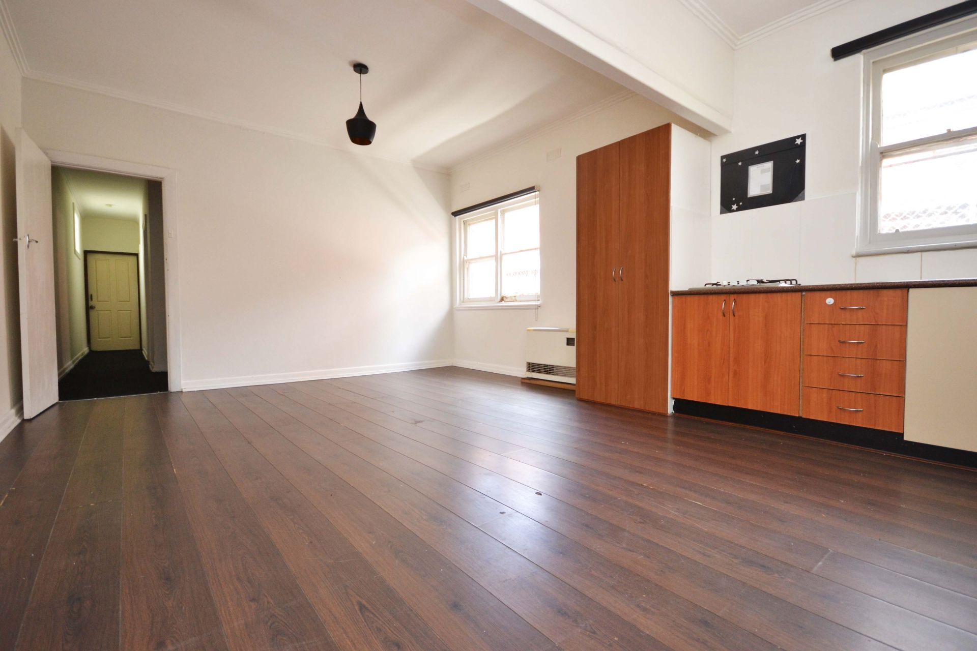 SPACIOUS WITH A SUPERB LOCATION