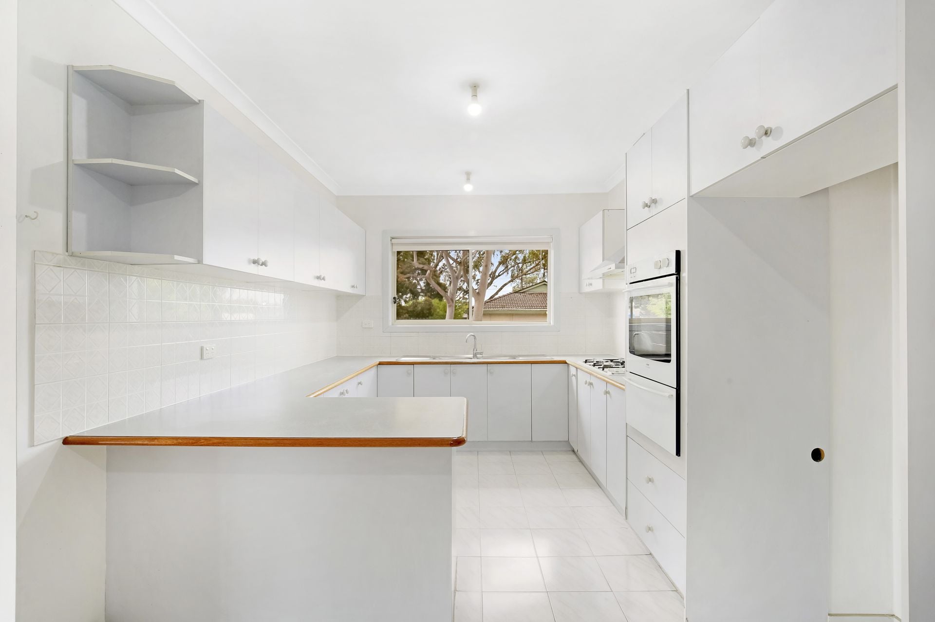 LOVELY FAMILY HOME