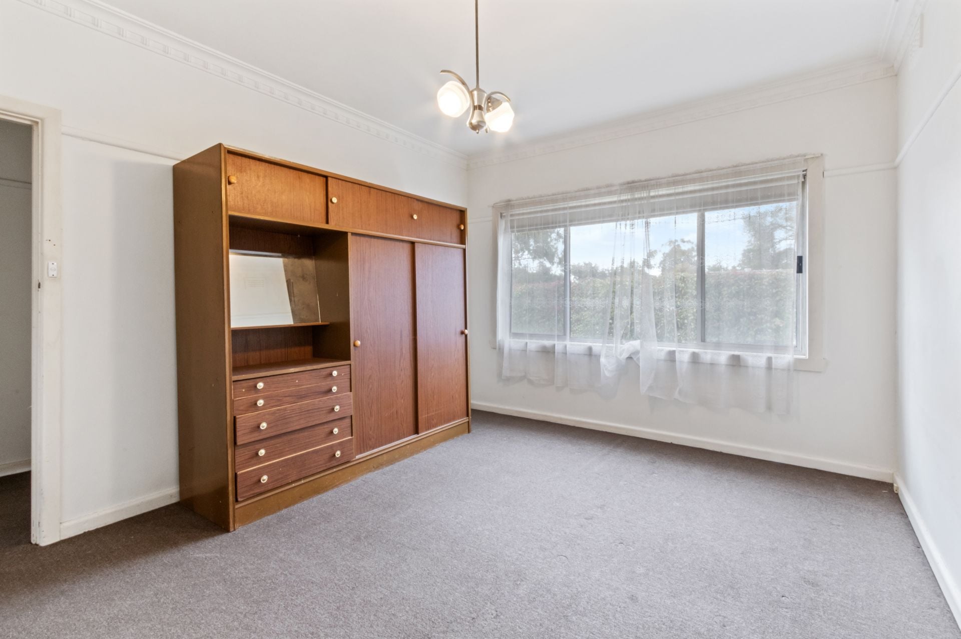 NEAT AND TIDY FAMILY HOME!