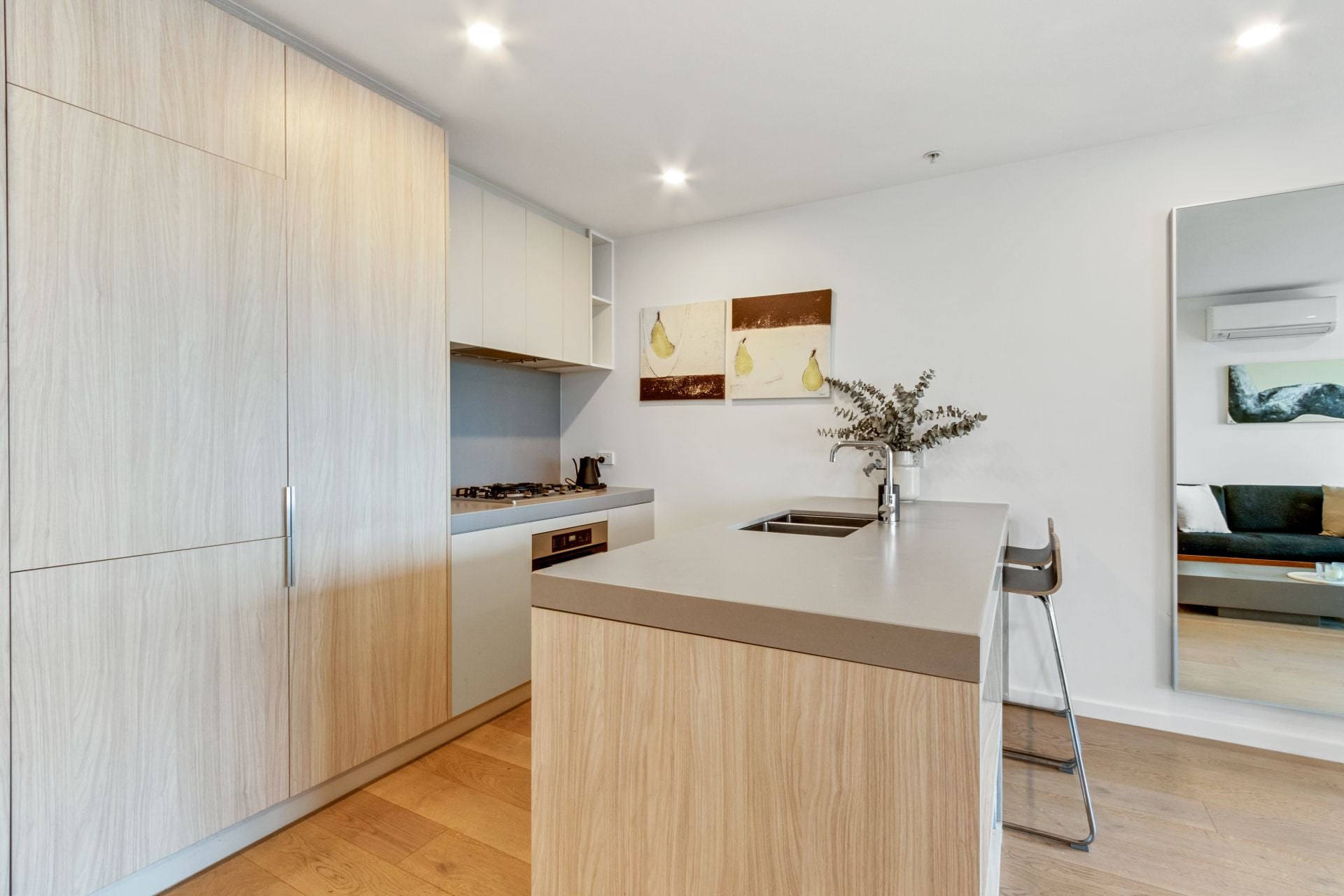 Inner-city boutique living