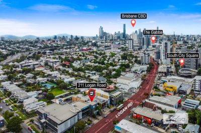 ENTRY LEVEL OFFICE ON LOGAN ROAD!