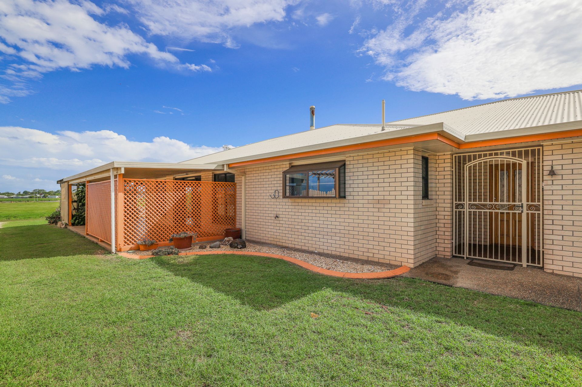 26 Barlow Street, BUNDABERG NORTH Four Walls Realty