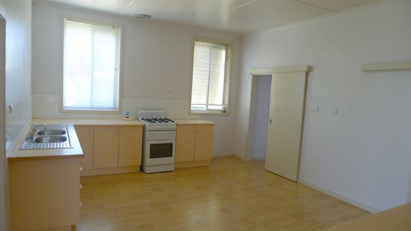 47 Charles Street Wodonga VIC, Wodonga - Thumbnail 3