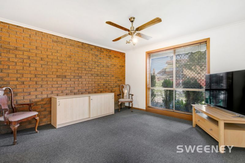 2/58 Everingham Road, Altona Meadows - Thumbnail 3