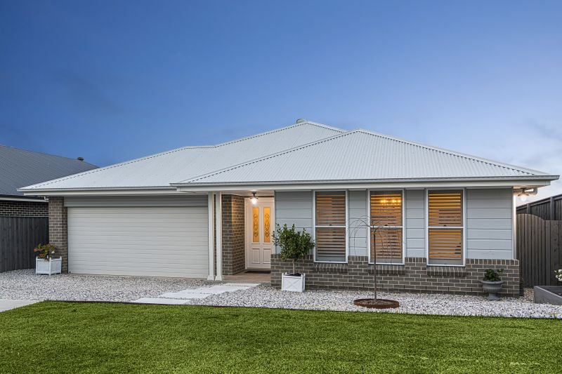 Real Estate For Sale 19 Allen Avenue Renwick , NSW