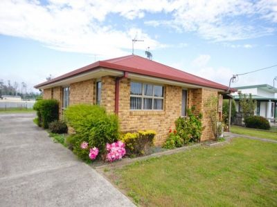 2
 
 
 
  
 
 
 1
 
 
 
  
 
 
 2
 
 
 
 
 
 
 
 70 Benny Street, LATROBE TAS 7307, Latrobe - Thumbnail 2