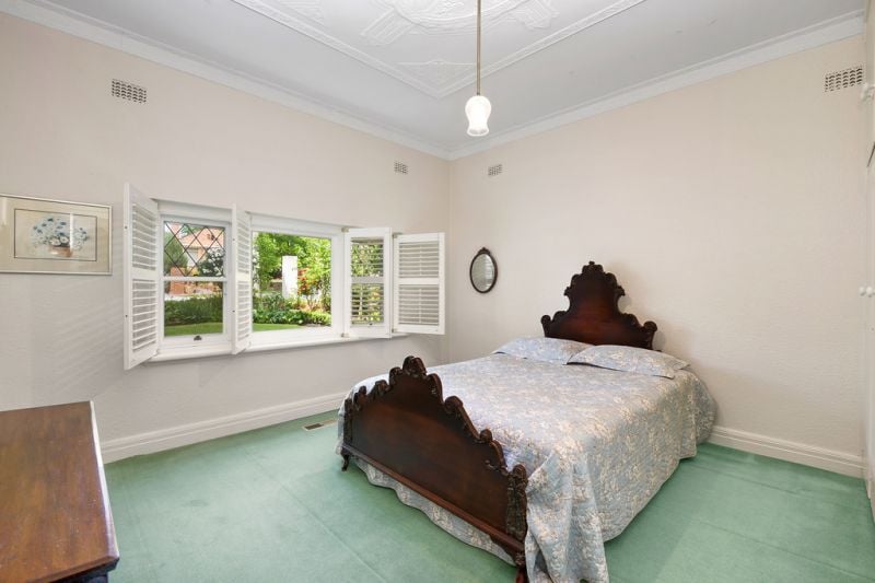 14 Longview Road, Balwyn North - Thumbnail 4