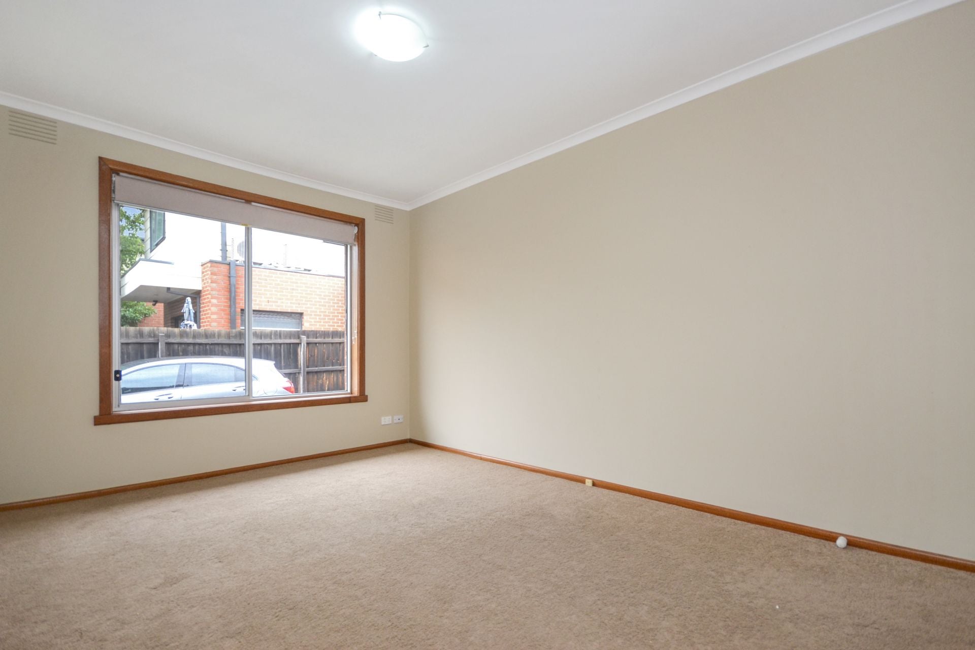 SPACIOUS ONE BEDROOM