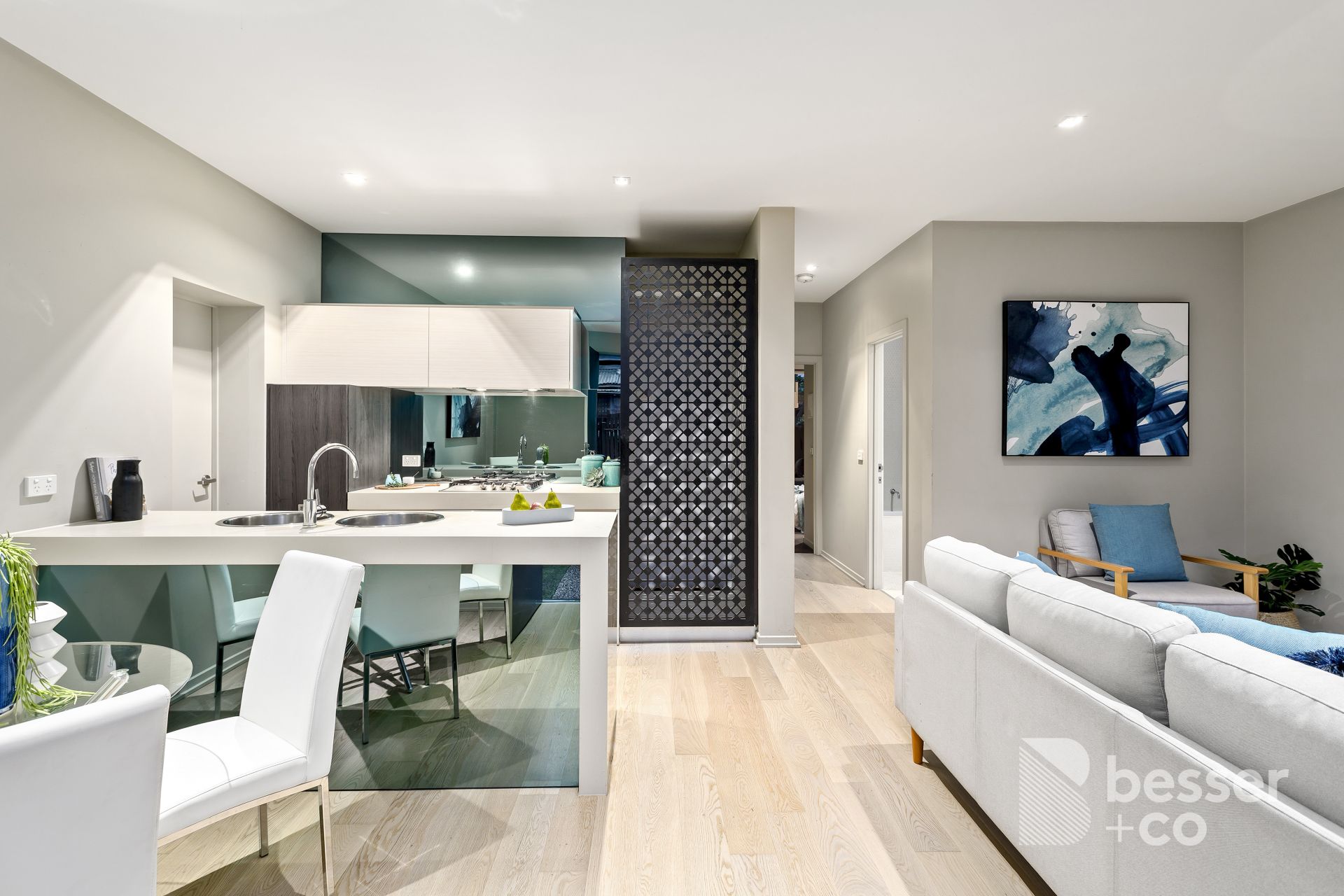3/106 Addison Street, Elwood - Thumbnail 3
