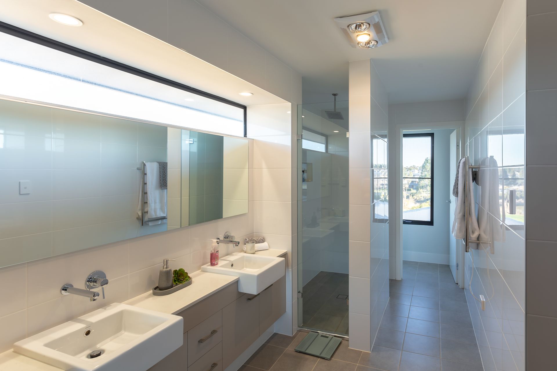 Colebee 4 Aspect Crescent