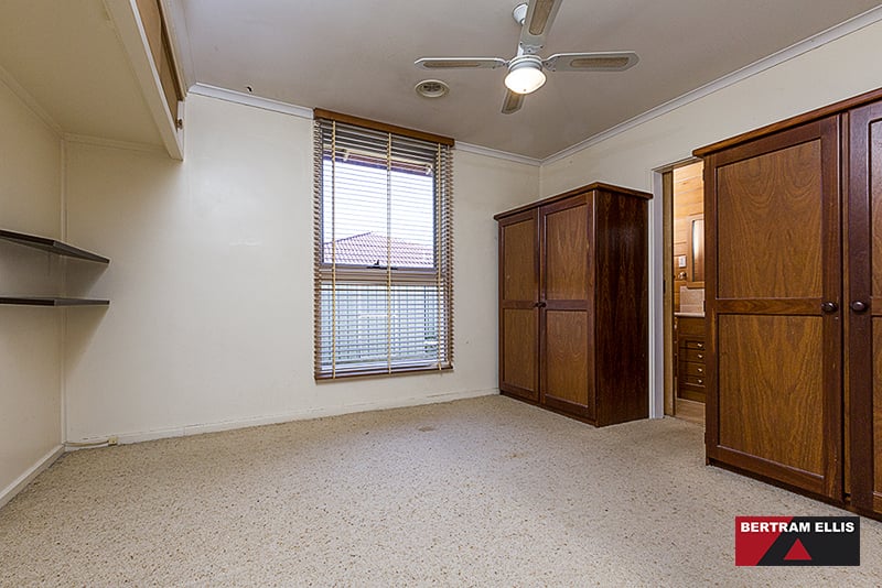 156 Dixon Drive, Holder - Thumbnail 7