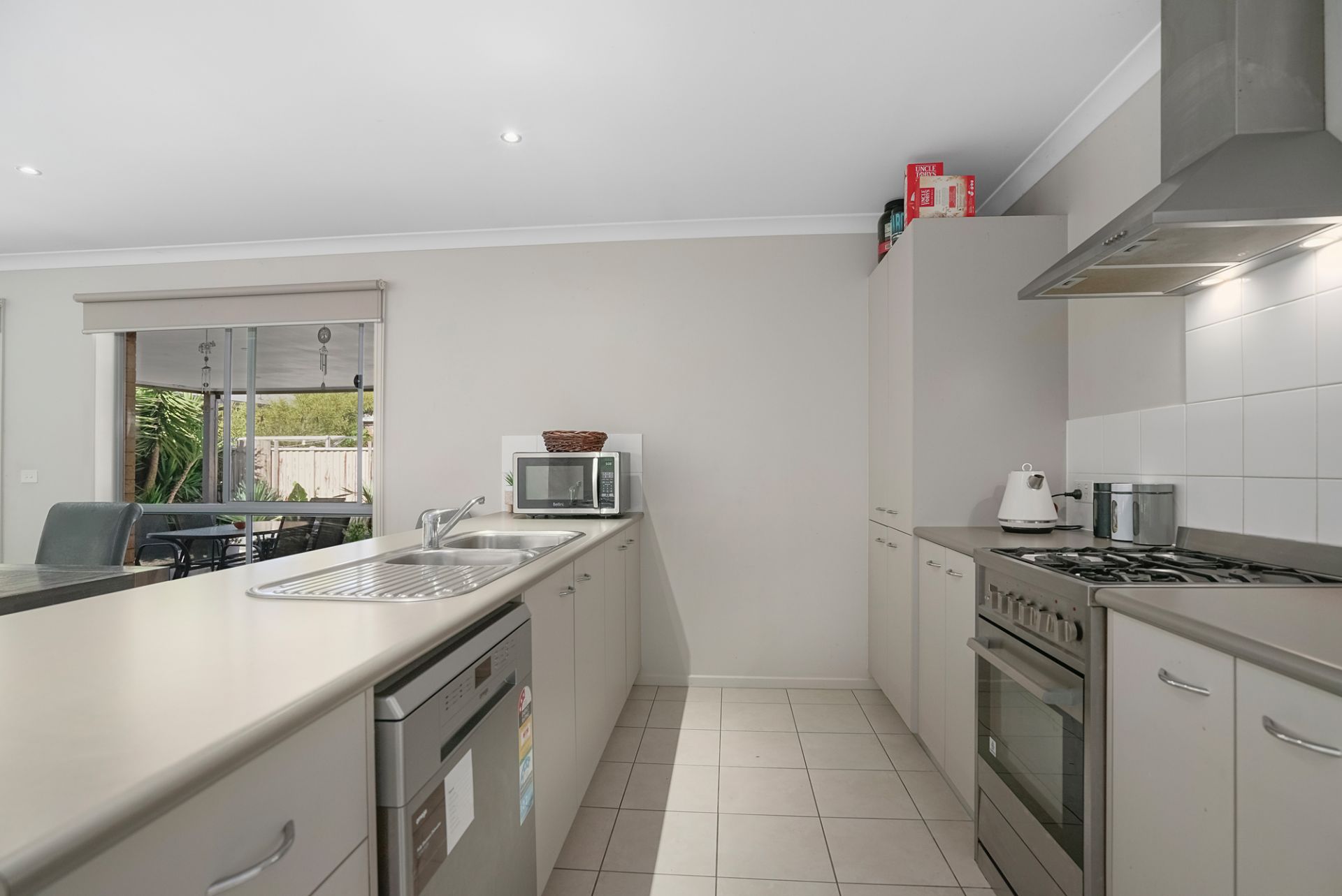 4 Ascot Gardens Drive, Delacombe, Delacombe - Thumbnail 5