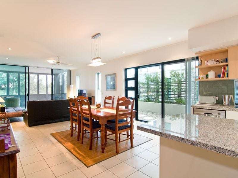 4/20 Baywater Drive TWIN WATERS QLD, Twin Waters - Thumbnail 4