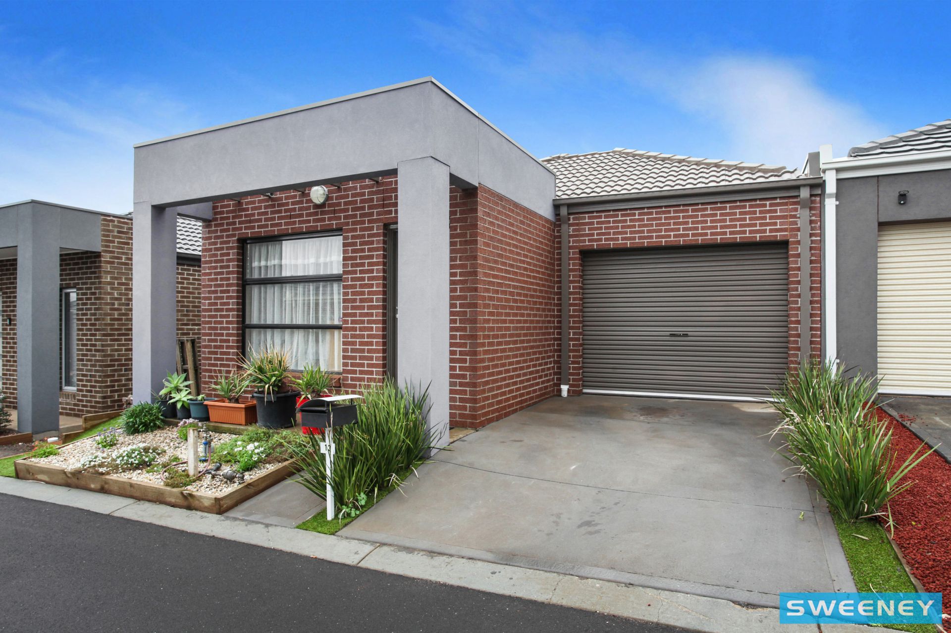 13/40 Mccubbin Way, Caroline Springs - Thumbnail 2