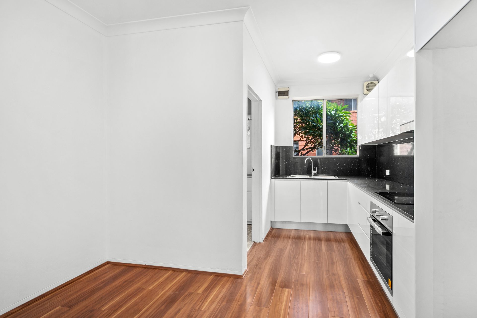 3/42 President Avenue Kogarah NSW, Kogarah - Thumbnail 6