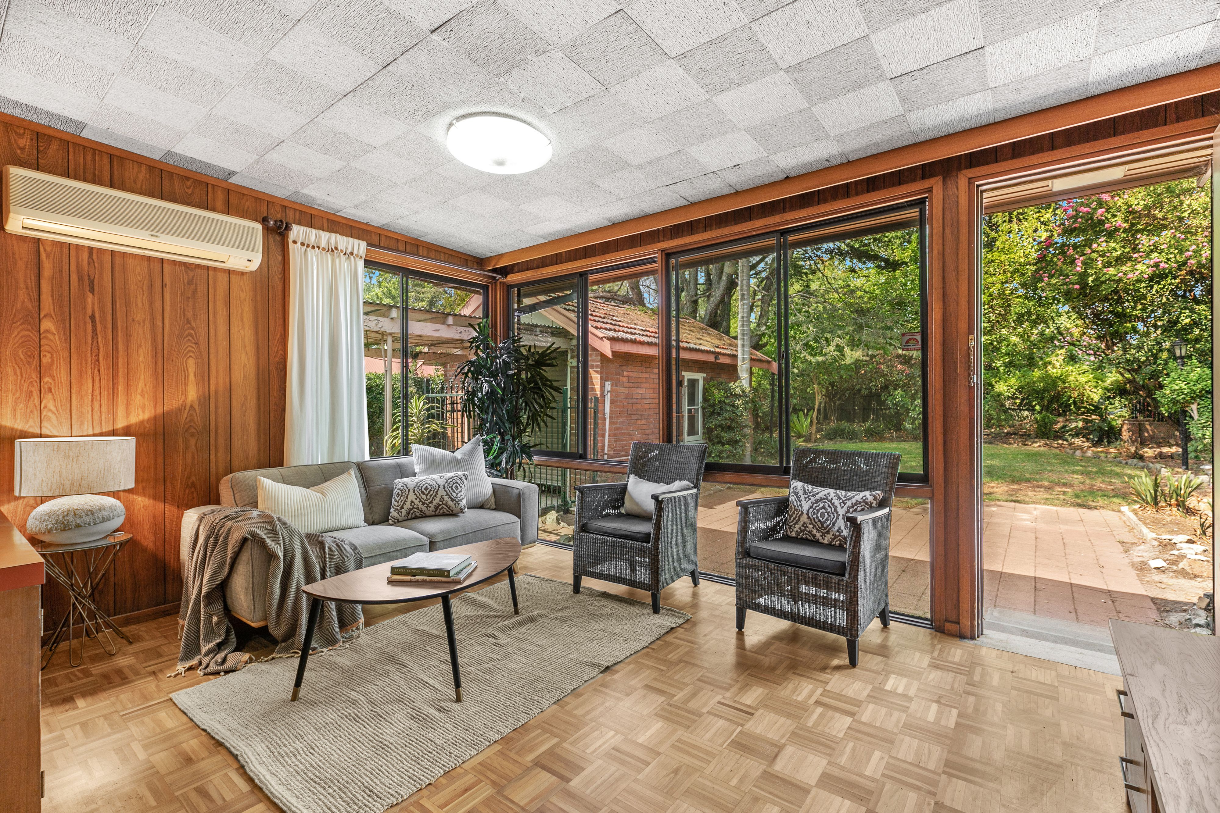 Real Estate For Sale 211 Parkway Avenue Hamilton South , NSW