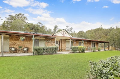 One of Samford's Closest 5 Acres Homes to the CBD Offers 5 Bed + Study, Paddocks, Pool and More