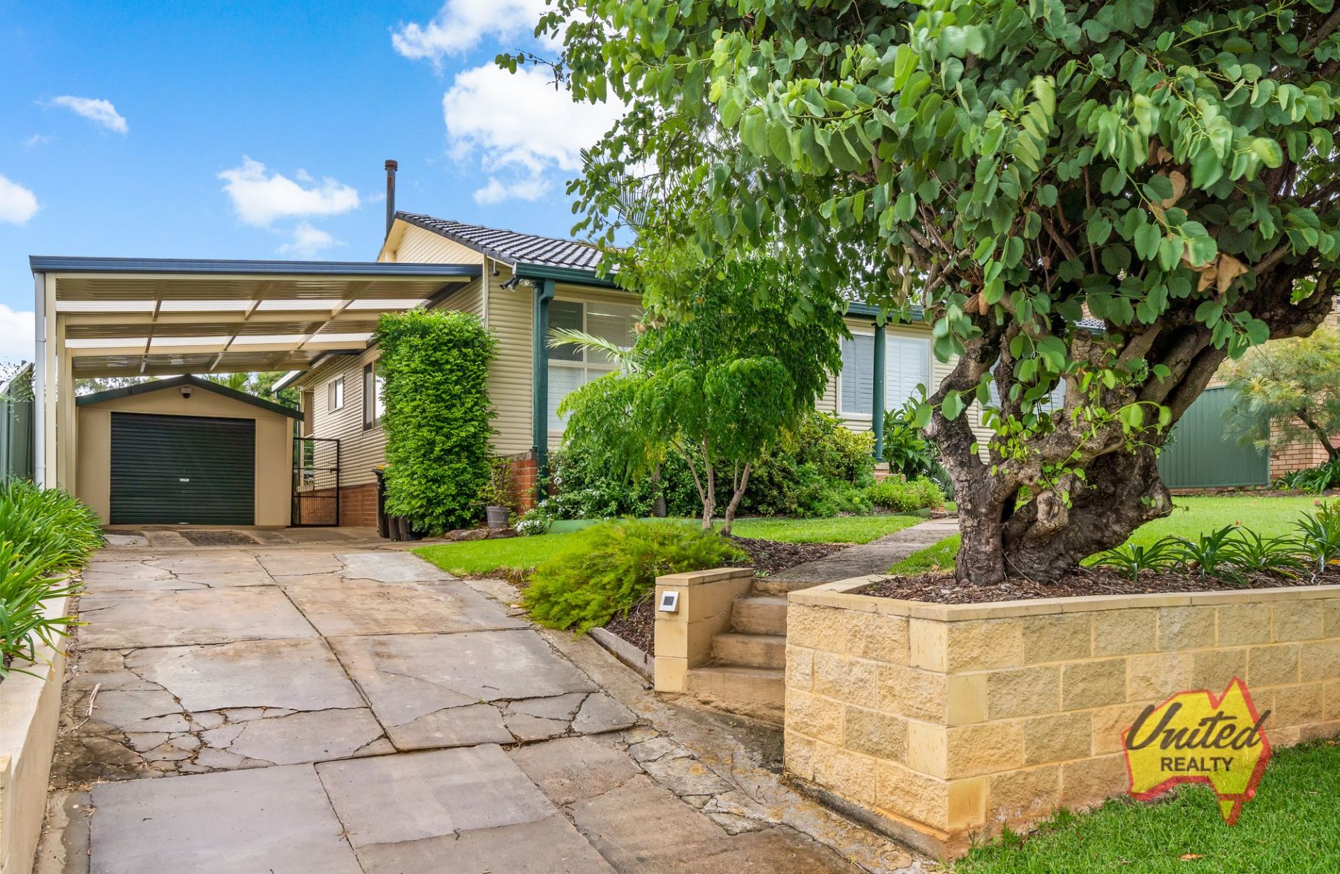 24 Reservoir Road, Mount Pritchard United Realty