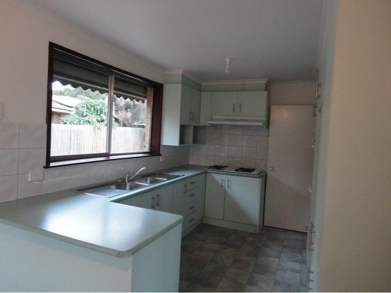 48 Peppercorn Parade, Epping